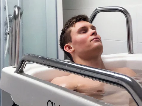 cold-plunge-therapy